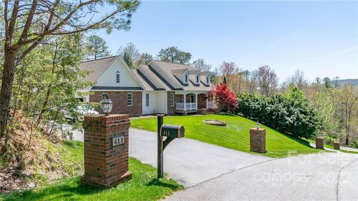 411 Masters View Drive sold home in Golf Mountain Estates, Etowah, NC