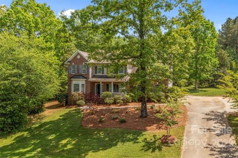 710 Lynnwood Farms Drive
