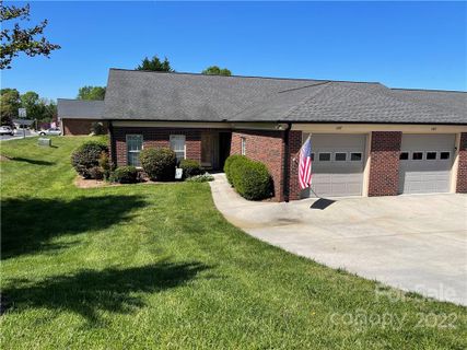 587 Camrose Circle