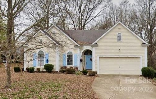 9010 Warbler Court