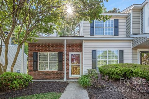 3224 Summercroft Lane