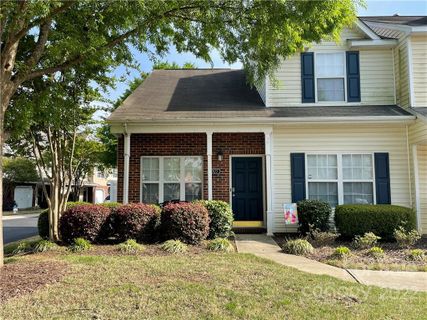305 Deep Water Lane