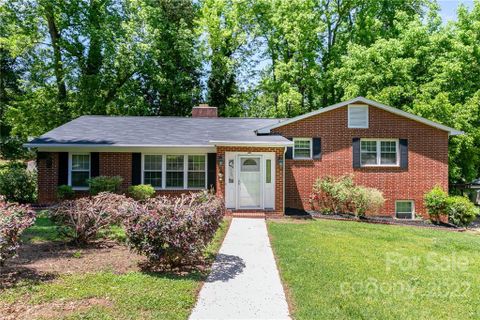 516 Eastwood Drive