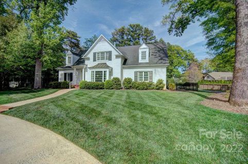 266 Canterbury Road sold home in Wendover Hills, Charlotte, NC