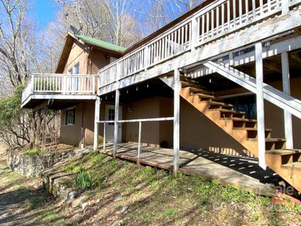 1065 Oak Ridge Lane