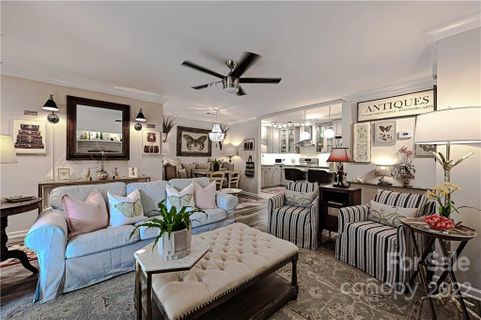 1042 Churchill Downs Court F