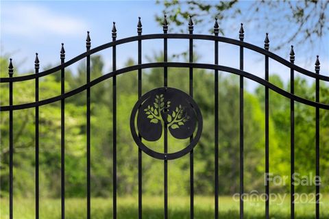 Lot 23 Sapata Trail Trail sold home in Awenasa Hills, Hendersonville, NC