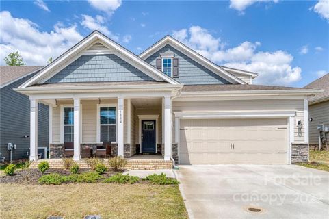 5004 Lydney Circle