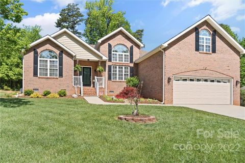2831 Lake Shore Road