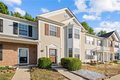 2787 Thornbush Court
