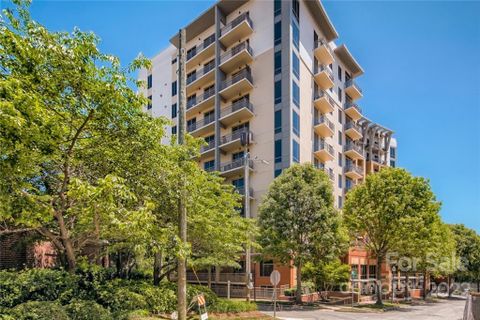 701 Royal Court 713