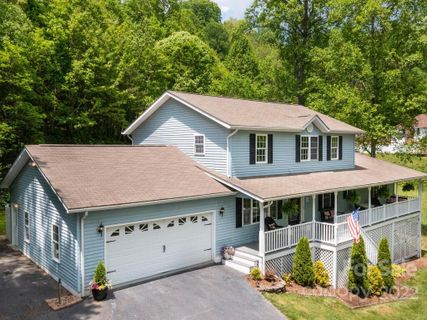 15 Devonshire Court sold home in High Meadows, Candler, NC