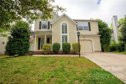 12125 Cartgate Lane sold home in Chelsea Commons Yorkshire, Charlotte, NC