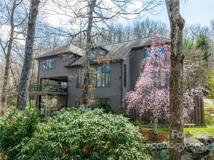 104 Eagle Circle