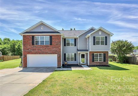 3905 Eastridge Court