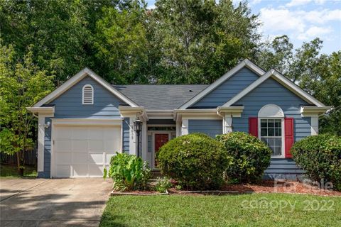 8619 Lockerbie Lane