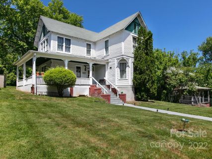 102 Blanton Street sold home in Lincoln Park, Asheville, NC