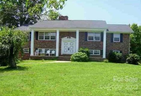 3100 Castle Avenue sold home in Castle Hills, Hickory, NC