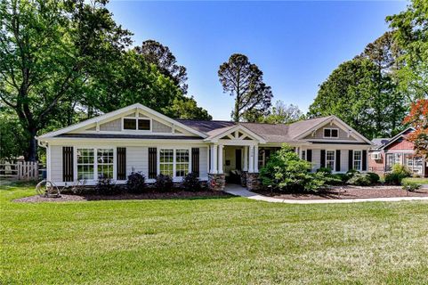 136 Heathwood Road