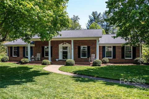 110 Wedgewood Court sold home in River Park, Morganton, NC