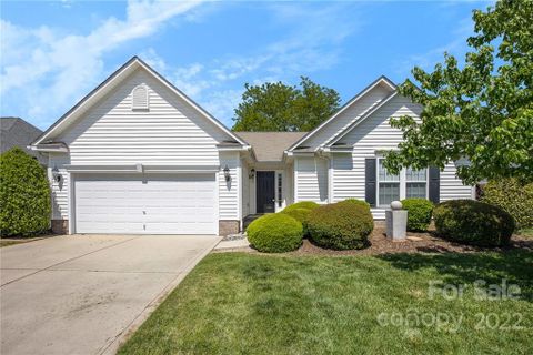 1107 Warren Red Way