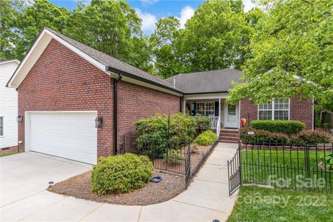 2339 Wednesbury Court sold home in Salem Creek, Kannapolis, NC