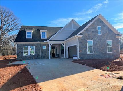 1003 Belle Mont Farm Avenue