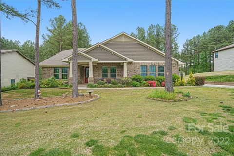 150 Belfry Loop 206