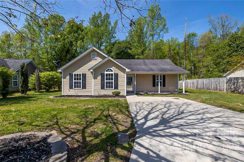 3329 Hunting Wood Court