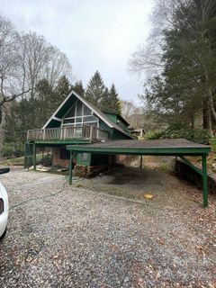 324 Apple Tree Court sold home in Freedlander Estates, Waynesville, NC