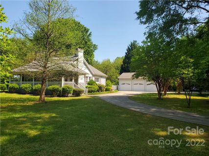 101 Cottonwood Drive sold home in Cottonwood Acres, Mount Holly, NC
