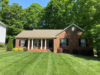 1200 Briarmore Drive
