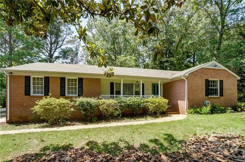 502 Plantation Road