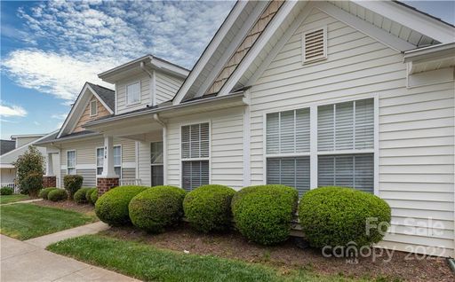416 Lexie Lane