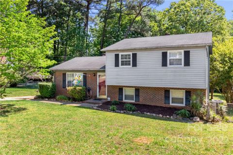 211 Buckskin Drive