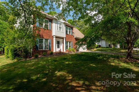 Previously sold for $407,000