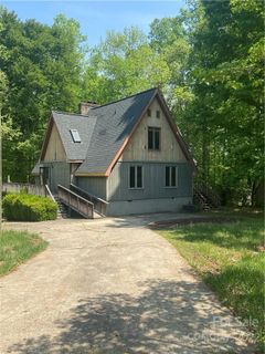 241 Fallingwood Circle sold home in Kingslee, Gastonia, NC