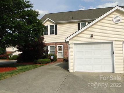 7003 Walnut Ridge Court