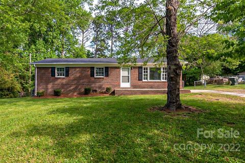 3008 Briarwood Lane sold home in Maplecrest, Gastonia, NC