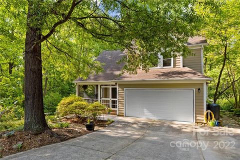 404 Glenora Drive
