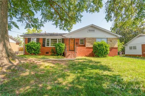 4800 Tanglebriar Drive
