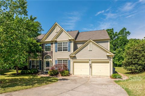 2544 Beacon Forest Drive