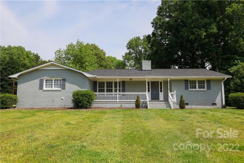 1907 Wildlife Road
