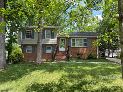 6814 Elm Forest Drive 13