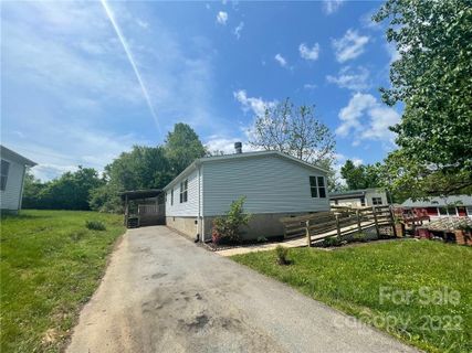 14 Crest Avenue sold home in Lincoln Park Extension, Asheville, NC