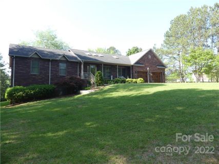 1916 Rucker Road sold home in Rucker Downs, Shelby, NC