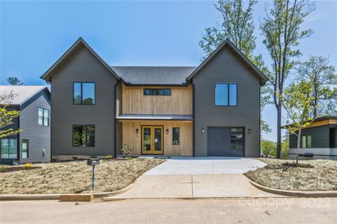 24 Malvern Walk sold home in Malvern Walk, Asheville, NC