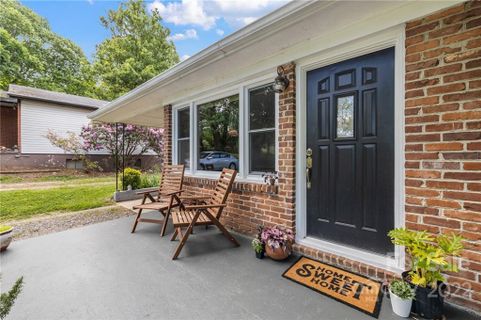 58 E Porter Road