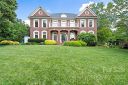 738 Hampshire Hill Road sold home in Matthews, SC