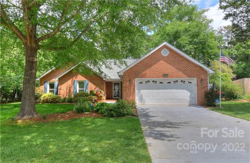 2110 Brandywine Drive sold home in Brandywine, Matthews, NC